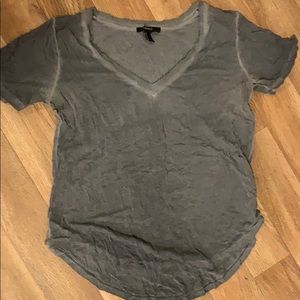 Grey tshirt